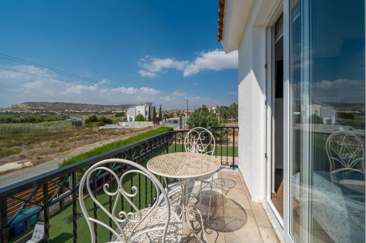 בורוקליני Dene Hollow מראה חיצוני תמונה